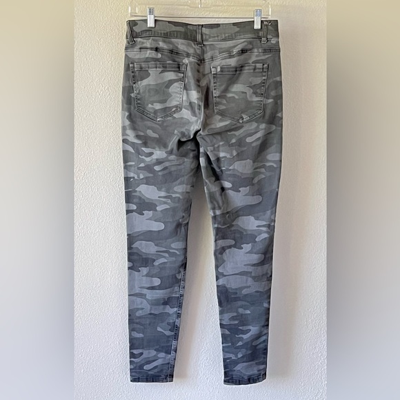 Democracy Ab Technology Olive Camo Pants Zipper Size 8 - Picture 7 of 14